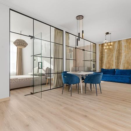Sea Symphony Luxury 3-Bedrooms Apartment Odessa Esterno foto