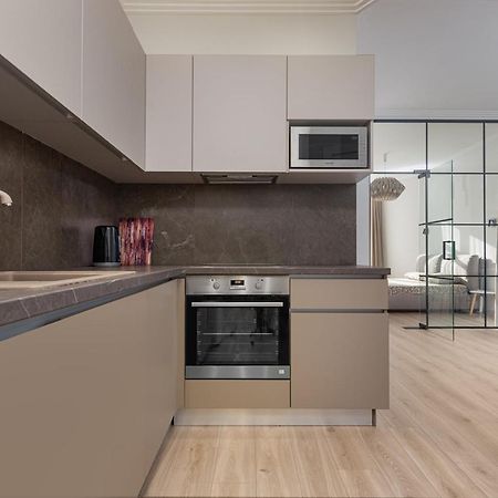 Sea Symphony Luxury 3-Bedrooms Apartment Odessa Esterno foto
