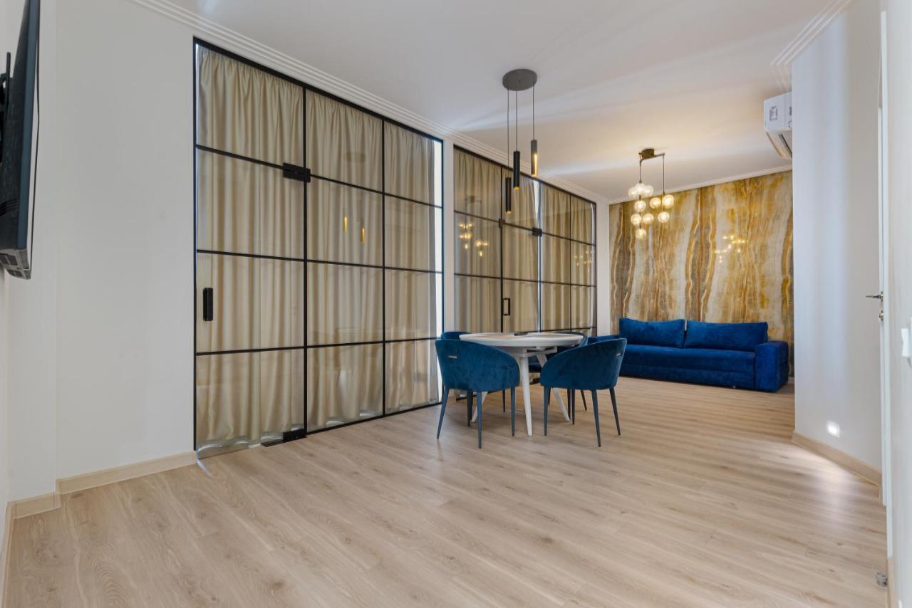 Sea Symphony Luxury 3-Bedrooms Apartment Odessa Esterno foto